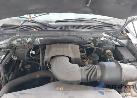 2002 Ford F-150 Lariat/Xlt z USA, uszkodzony, nr VIN 1FTRW07L82KB90613